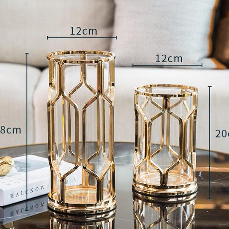 ゴールド×幾何学フレームベース