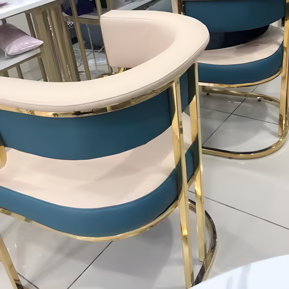 クラッシーホテルライクチェア