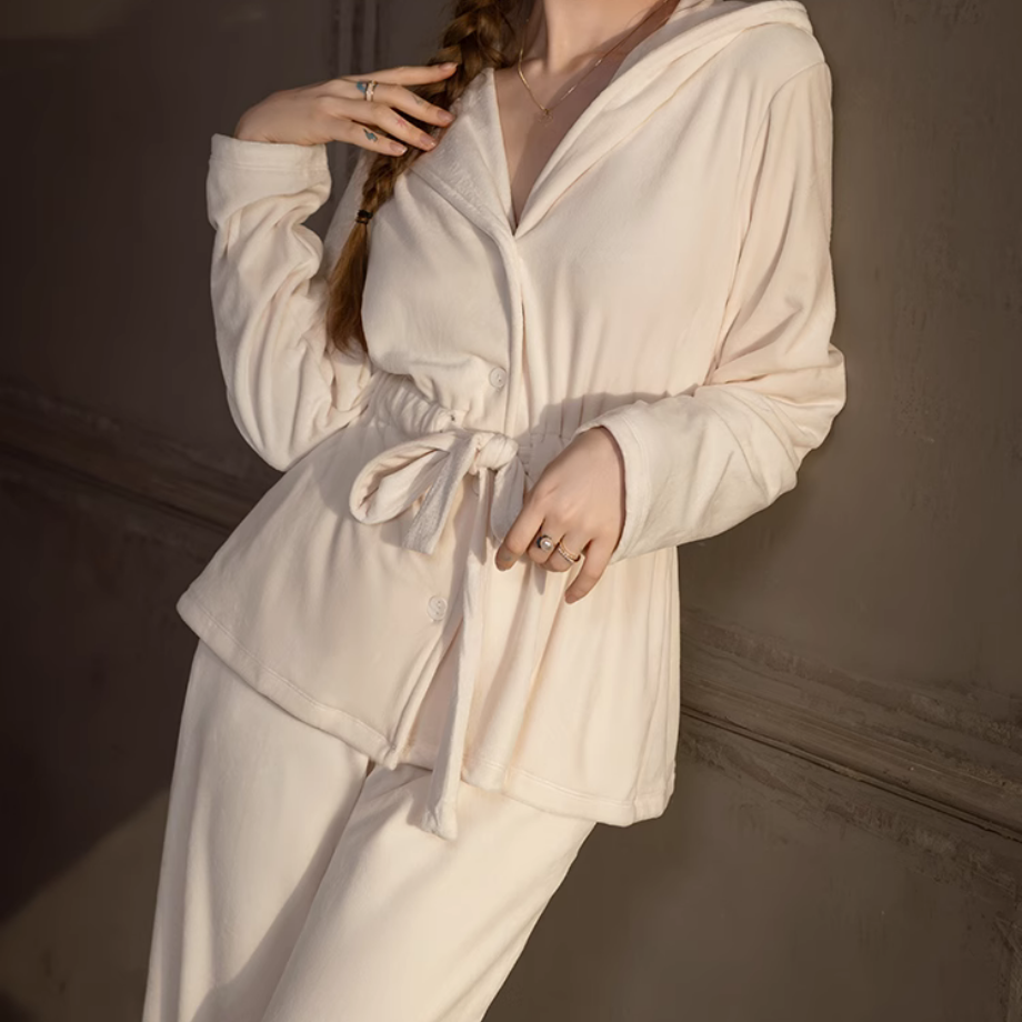 フェミニンベロアバスルームウェア