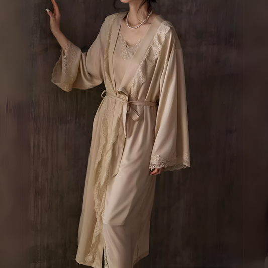 エレガントアイスシルクネグリジェ