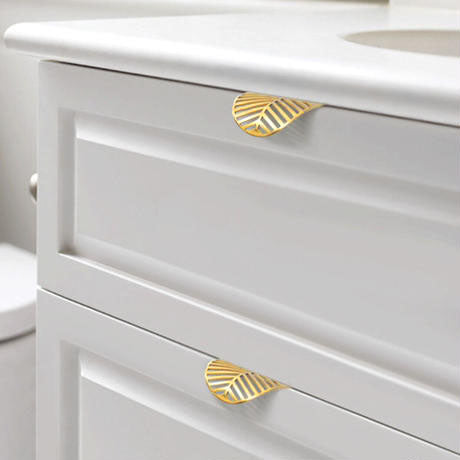 ノルディックキャビネットハンドル