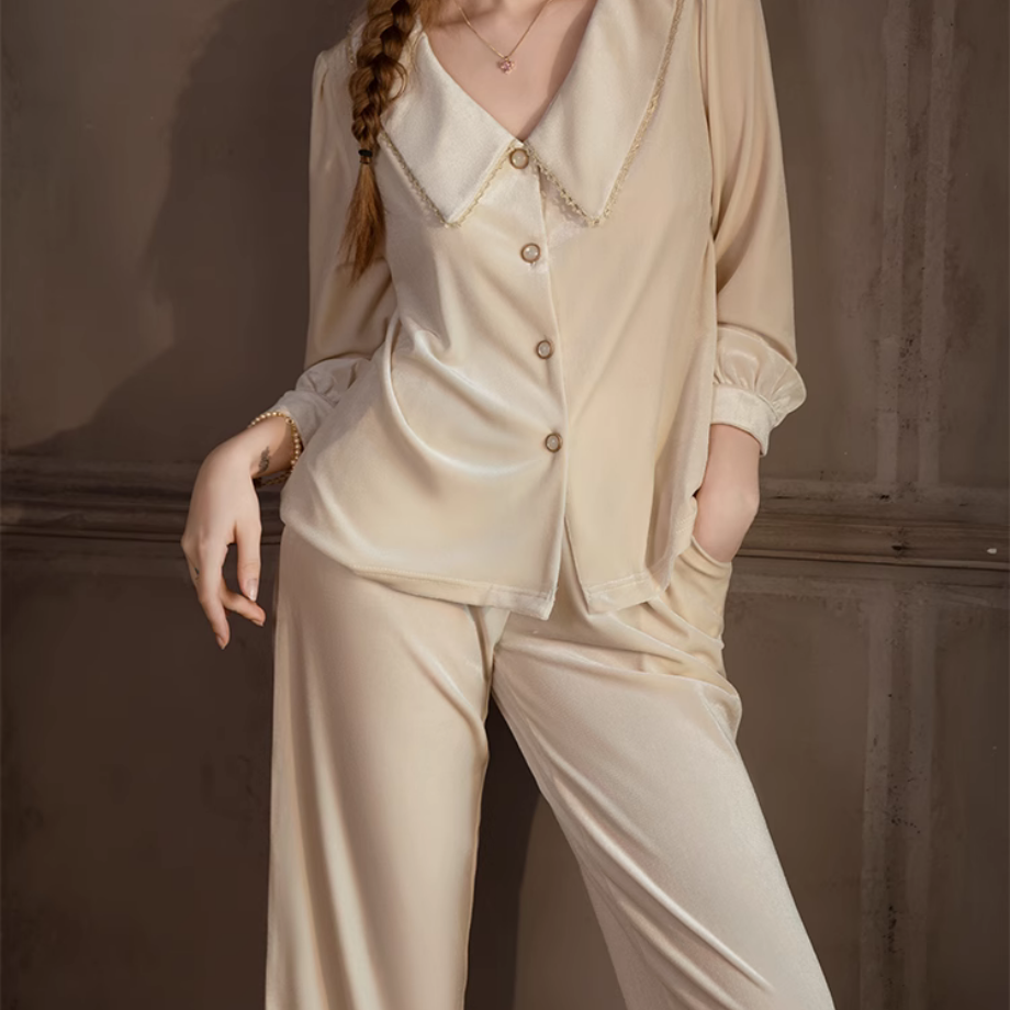 ゴージャスノーブルルームウェア