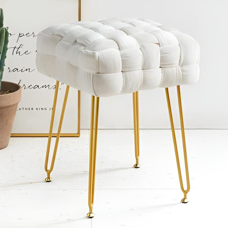 フェミニンベルベッドスツール