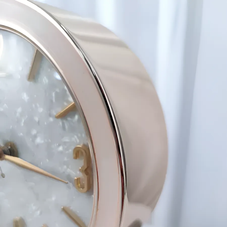 ゴージャスシェルテーブルクロック