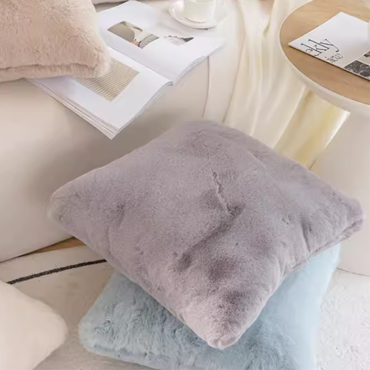 フルッフィーソフトファークッション