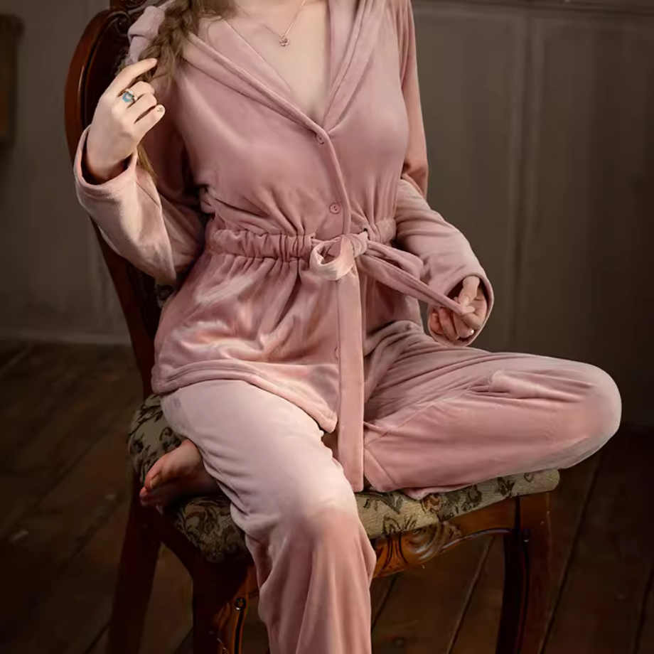 フェミニンベロアバスルームウェア