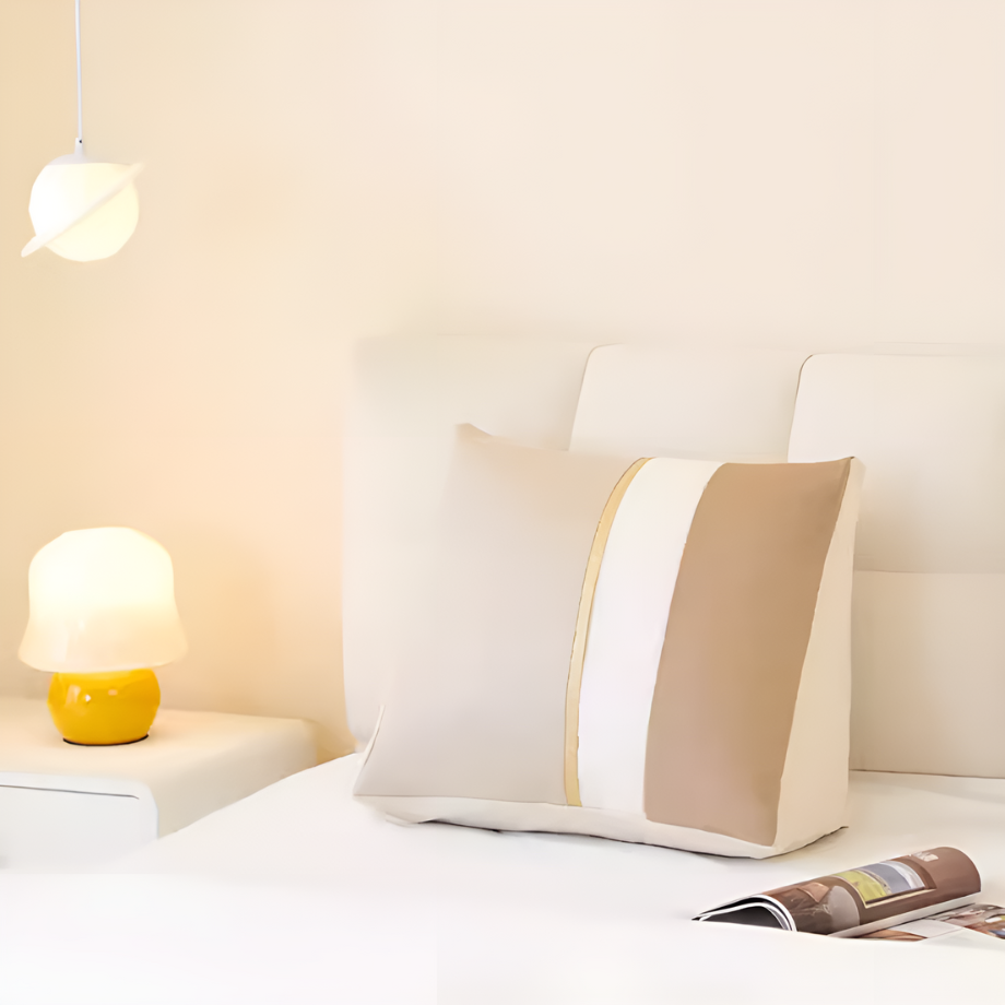 フェミニンミニベッドサイドクッション