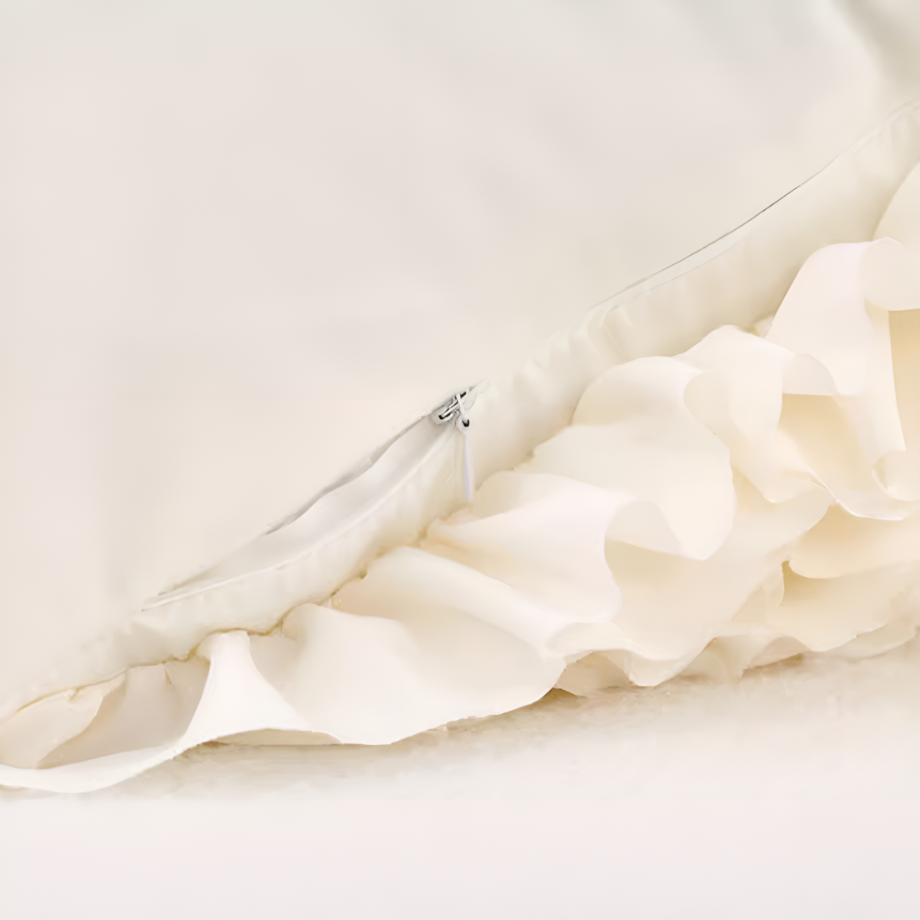 ペタルスクイッシュクッション