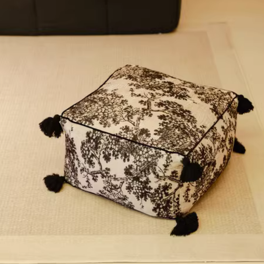 和モダンスクエアタッセルクッション
