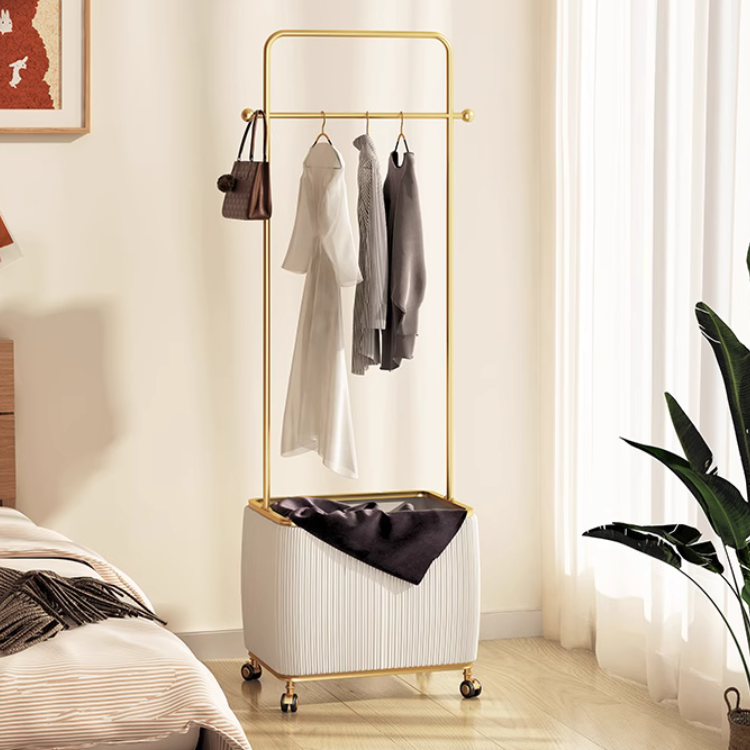 ドレッシーホテルライクハンガーラック