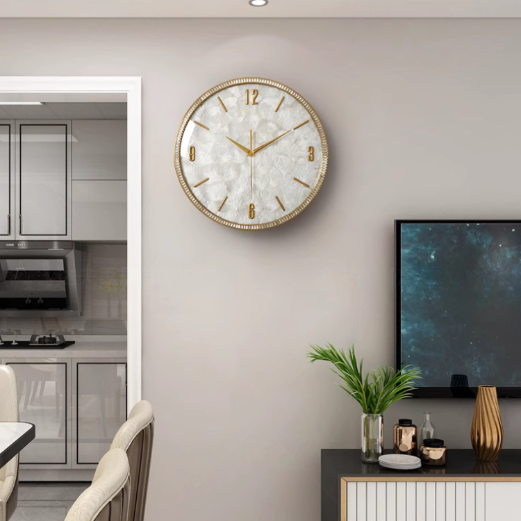 ラグジュアリーシェルウォールクロック