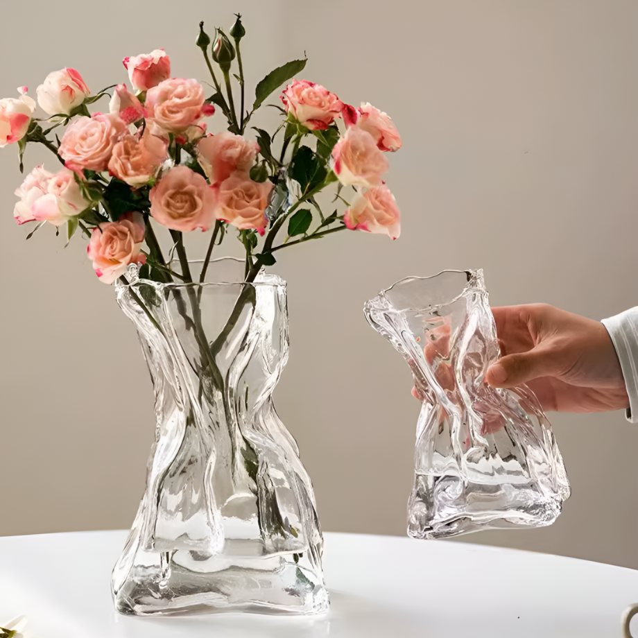 ホワイトガラスウェーブフラワーベース