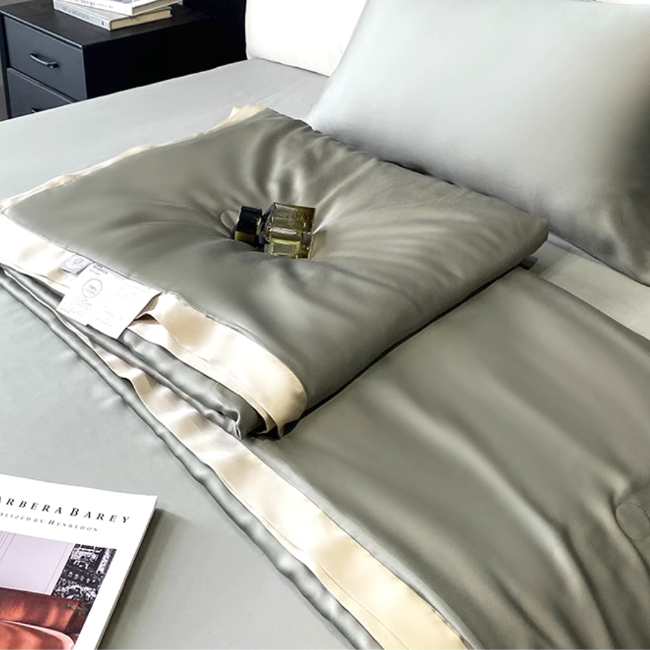 ライトラグジュアリークールキルトベッドリネンセット