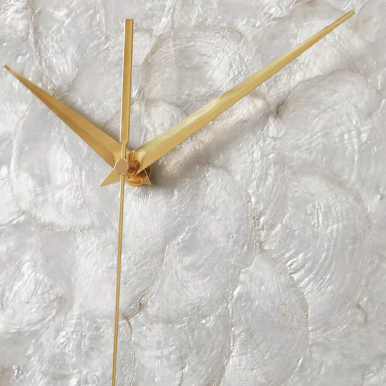 ラグジュアリーシェルウォールクロック