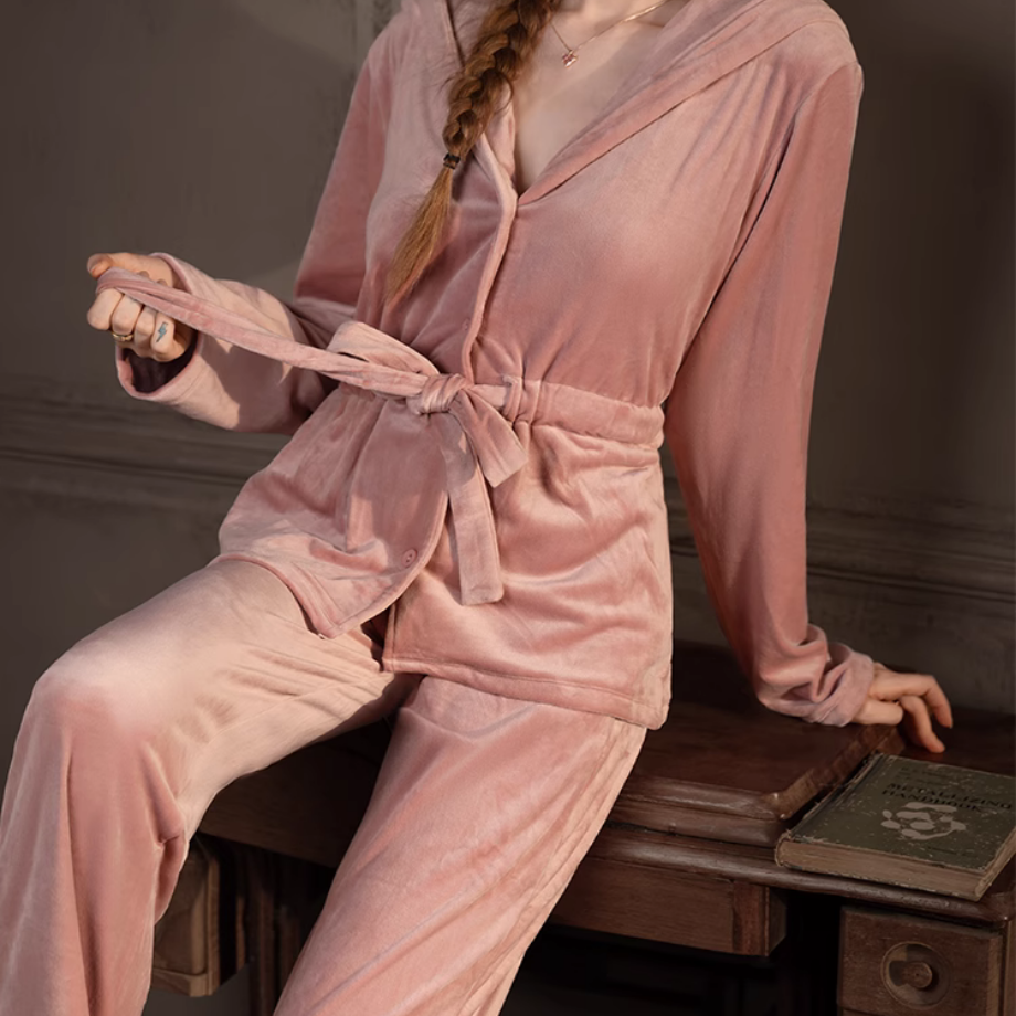 フェミニンベロアバスルームウェア