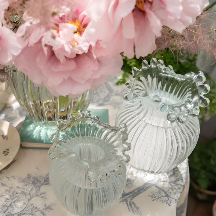 ユニークガラスフラワーベース
