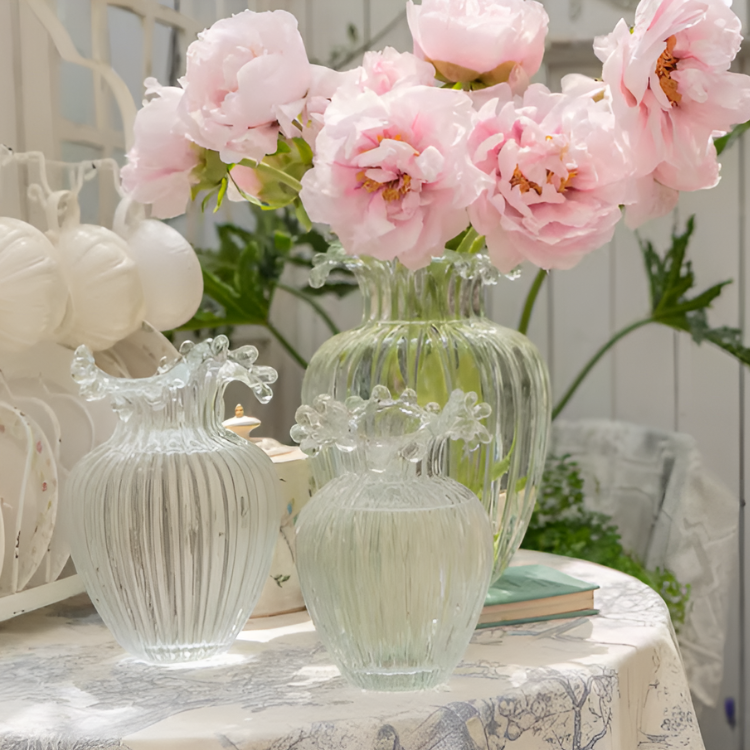 ユニークガラスフラワーベース