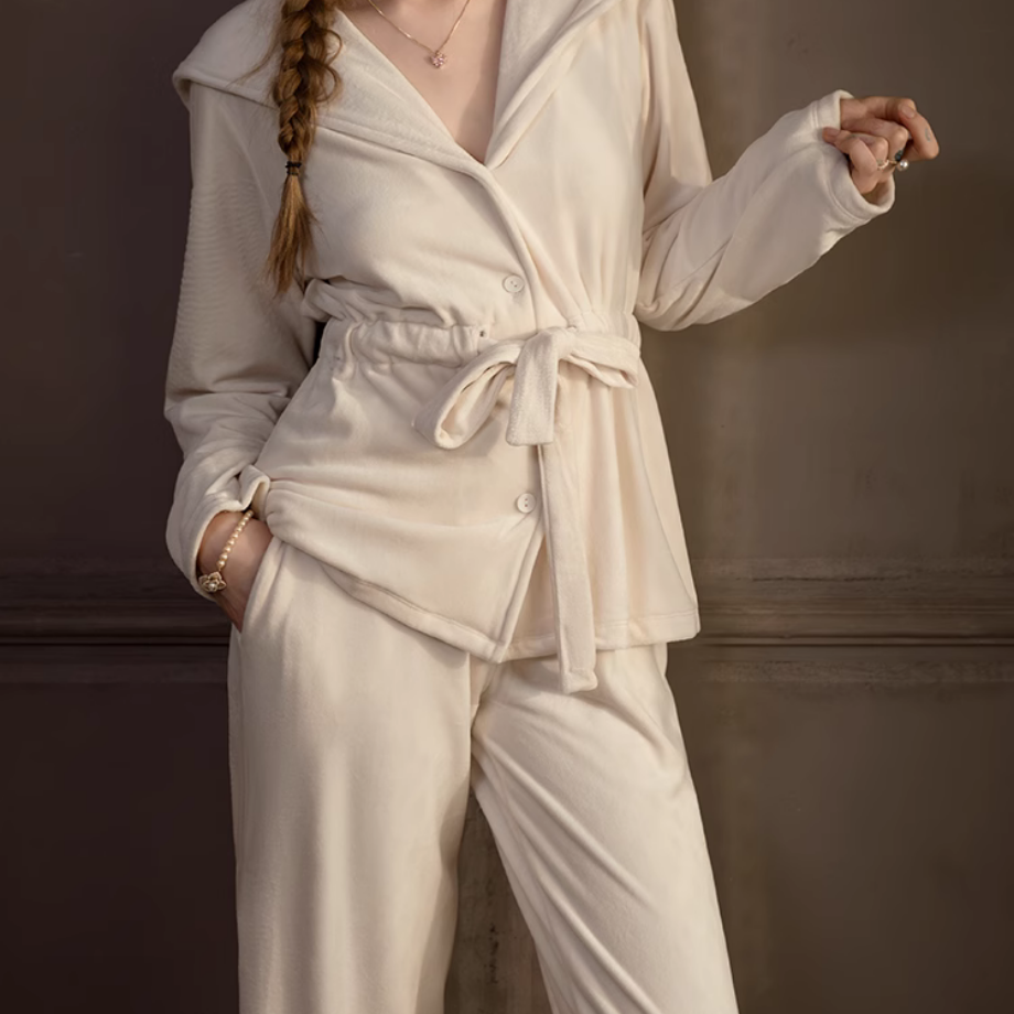 フェミニンベロアバスルームウェア