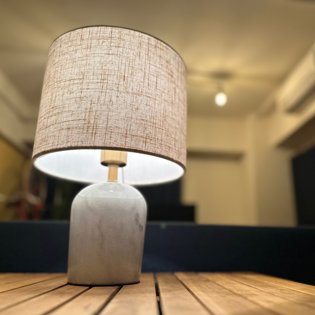 【即納】大理石シェードモダンテーブルランプ