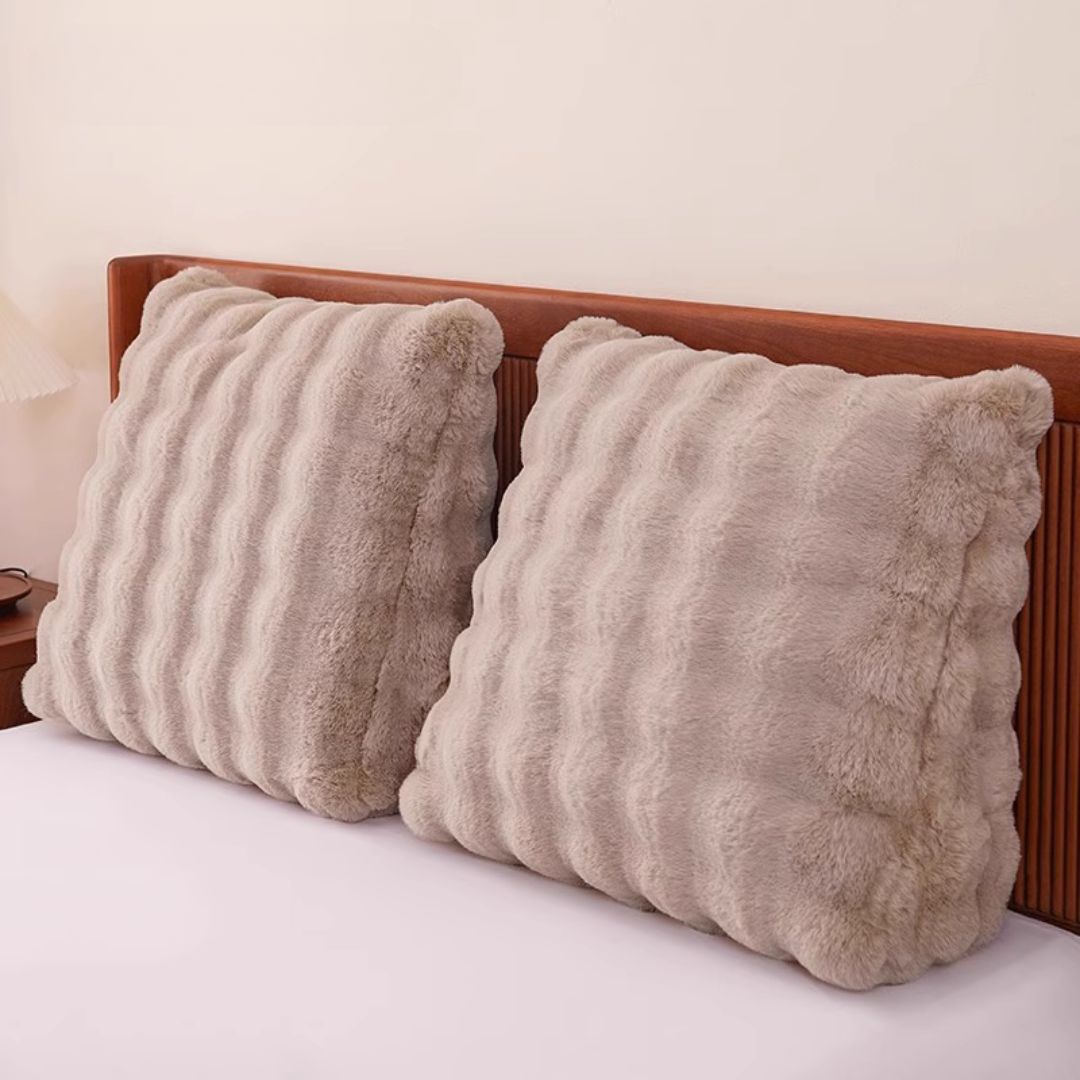 ラグジュアリーウォームベッドサイドクッション