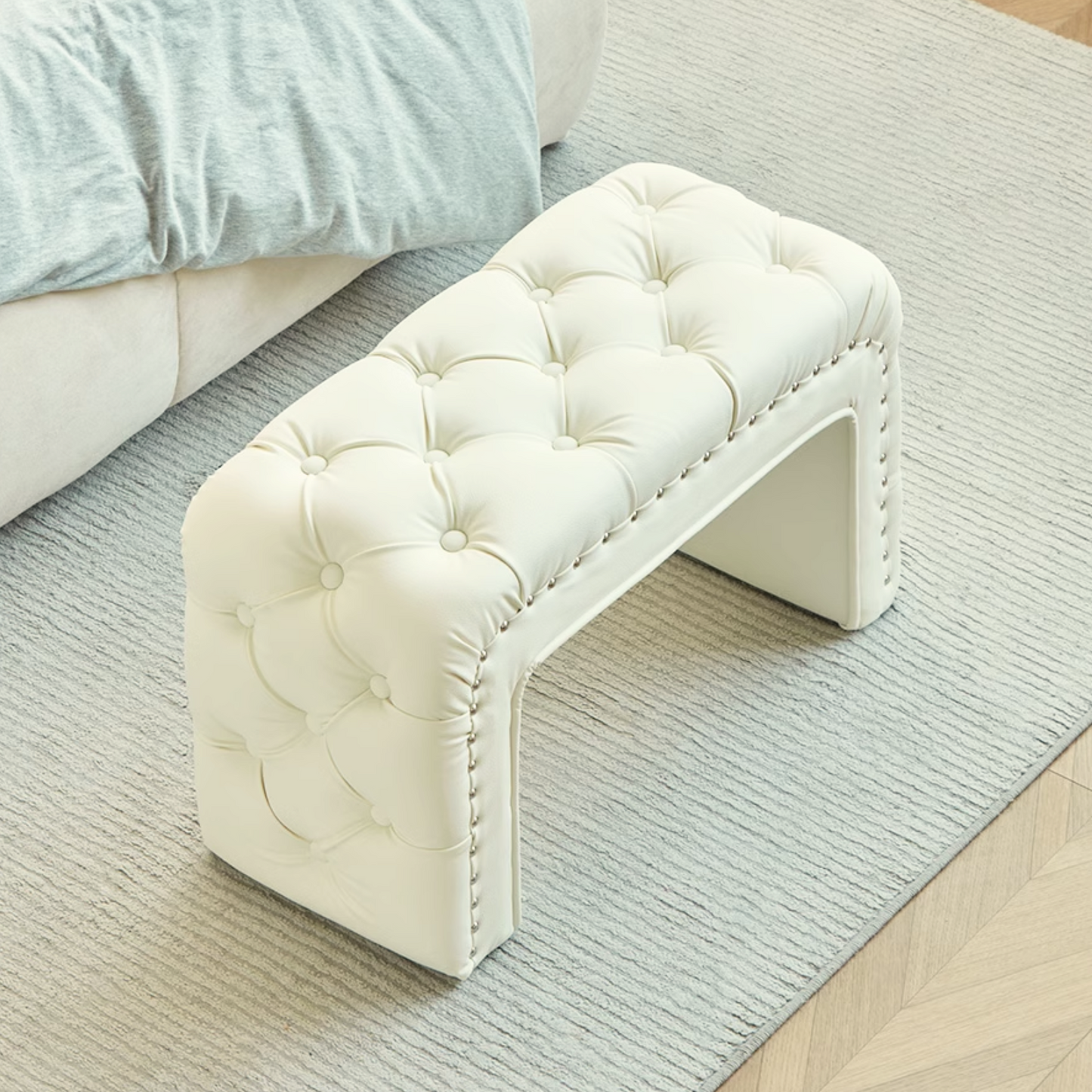 ヨーロピアンリッチエアリーソファスツール