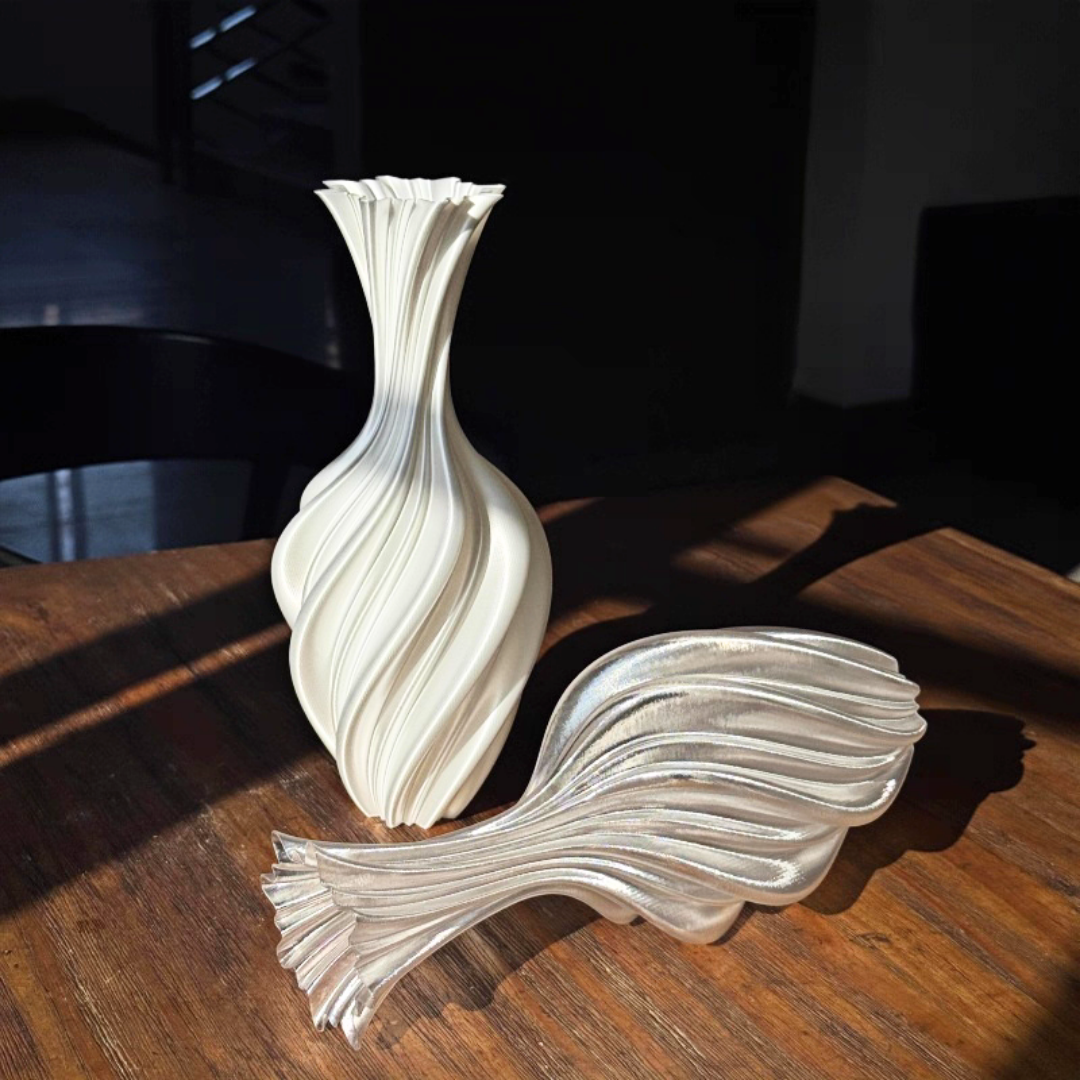 クラシックウェーブラインフラワーベース