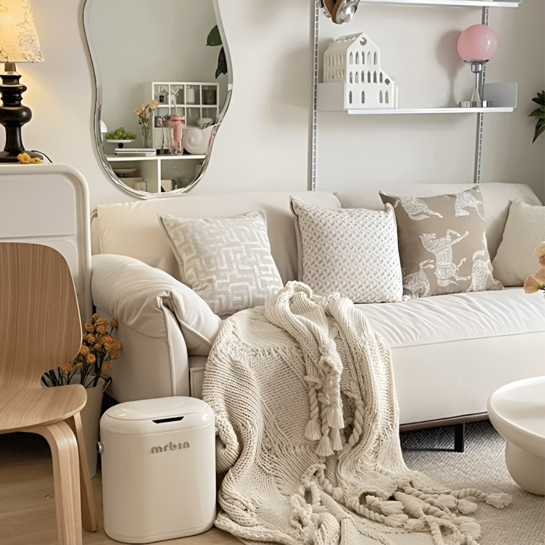 モダンクラシックアンバークッション