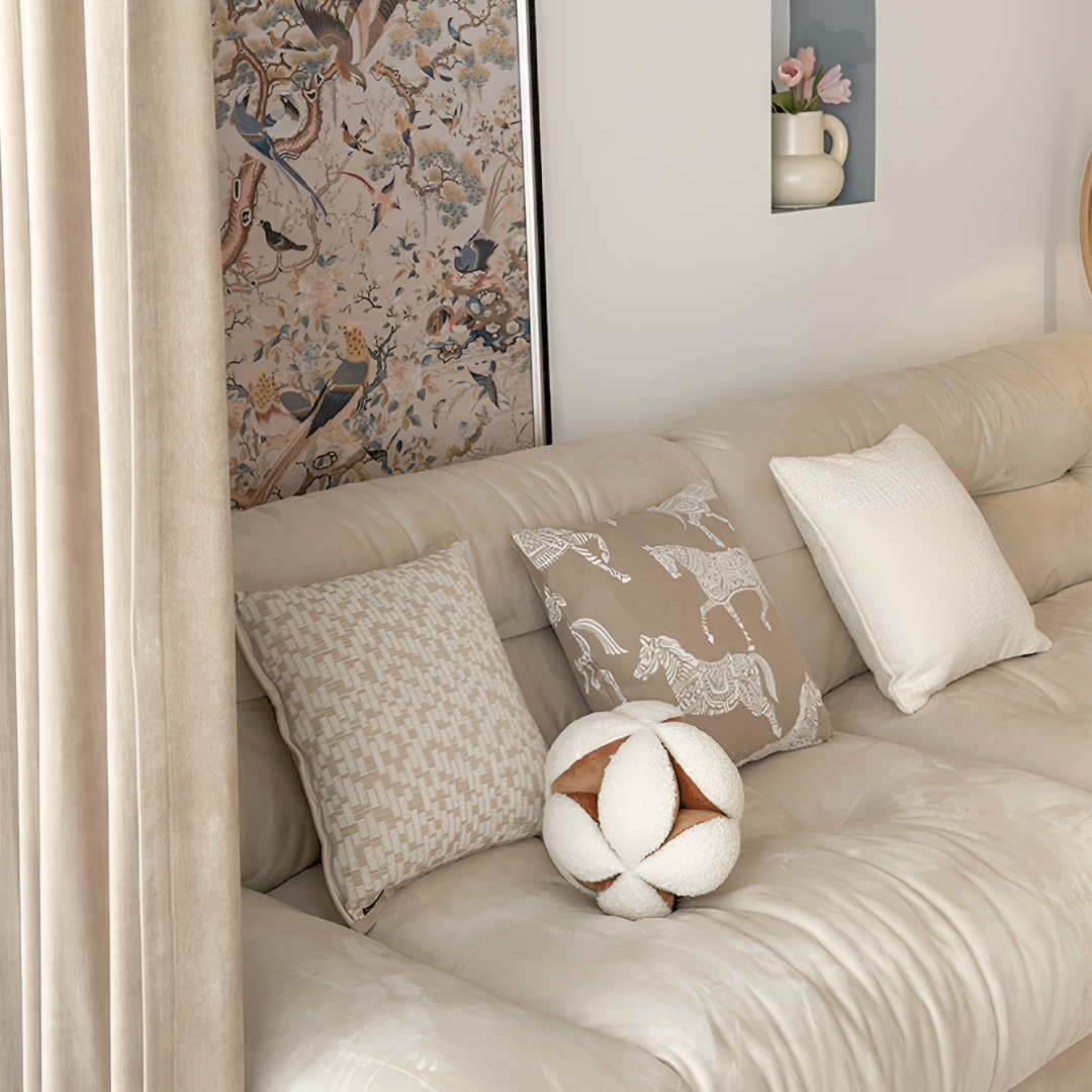 モダンクラシックアンバークッション