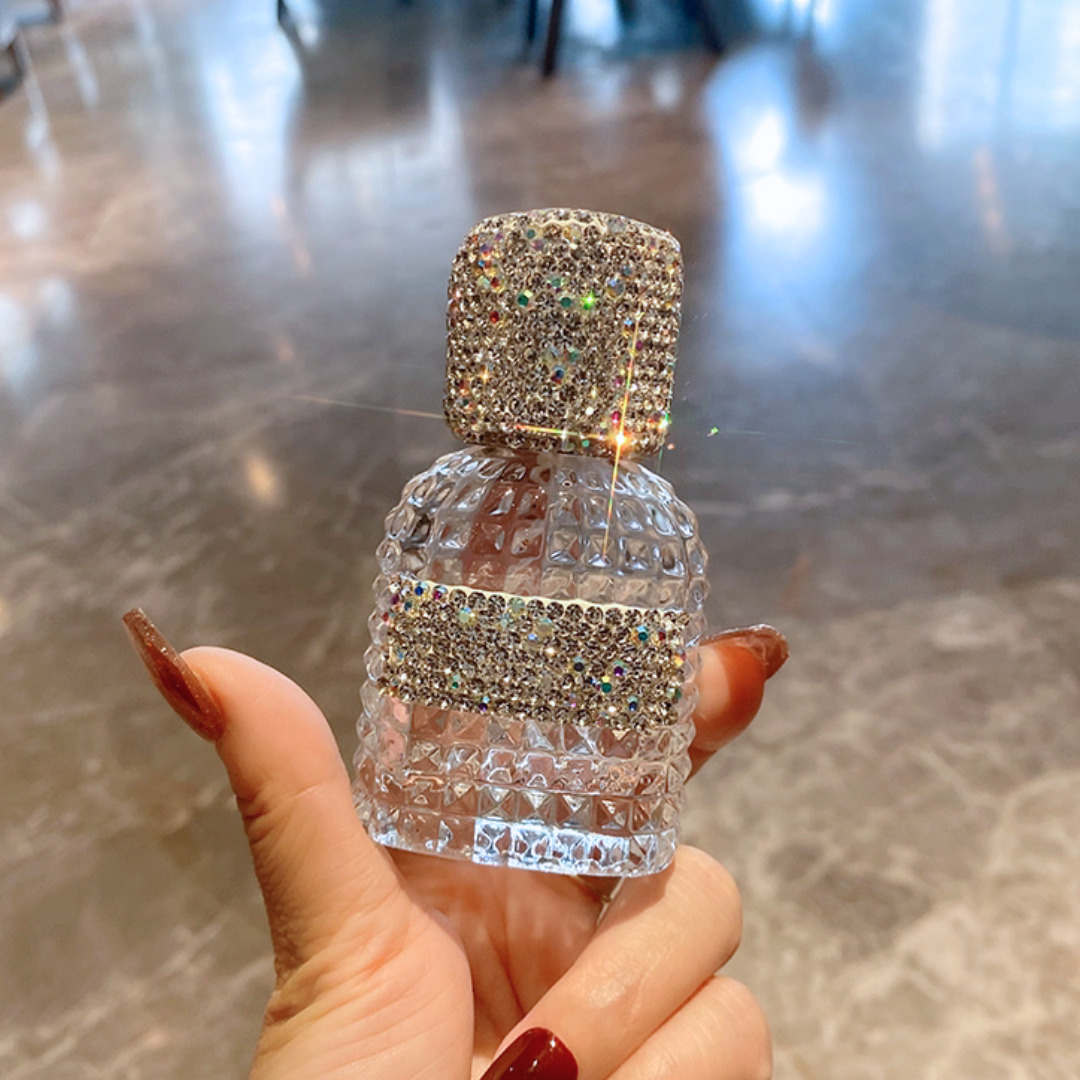 ラグジュアリービジューパフュームボトル