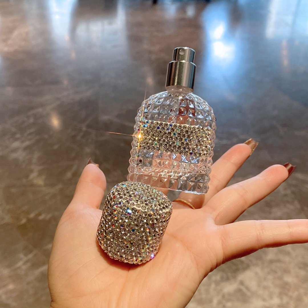 ラグジュアリービジューパフュームボトル