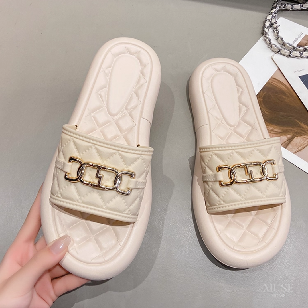 キルティングチェーンルームシューズ【2点以上で10％OFF】