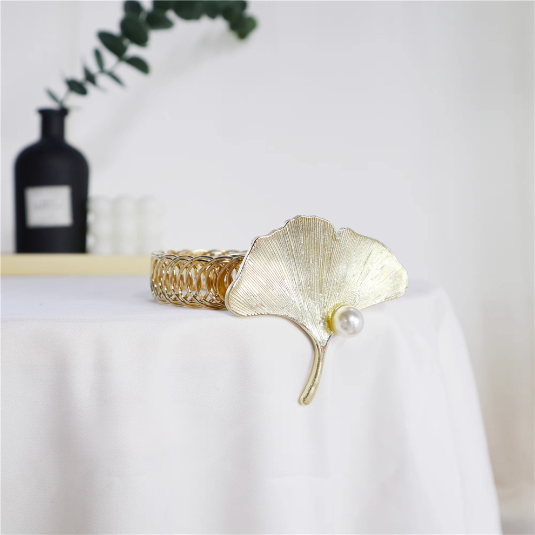 イチョウリーフゴールドカーテンバックル