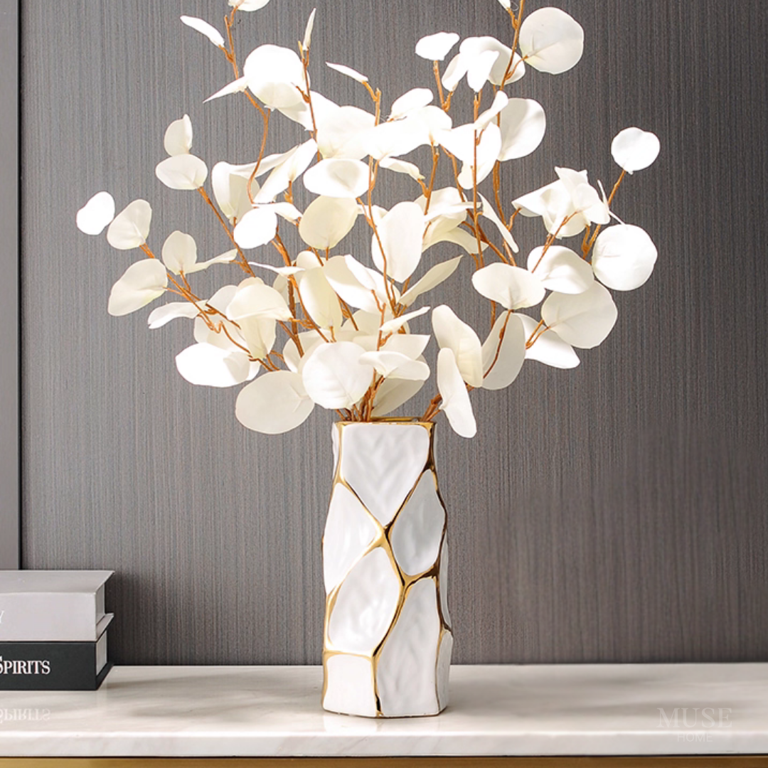 モードシルエットフラワーベース