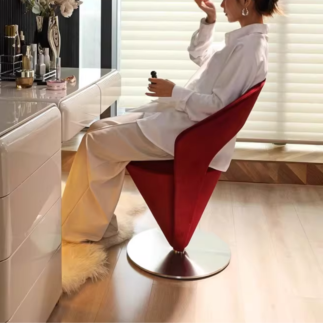 ヴェールトライアングルチェア