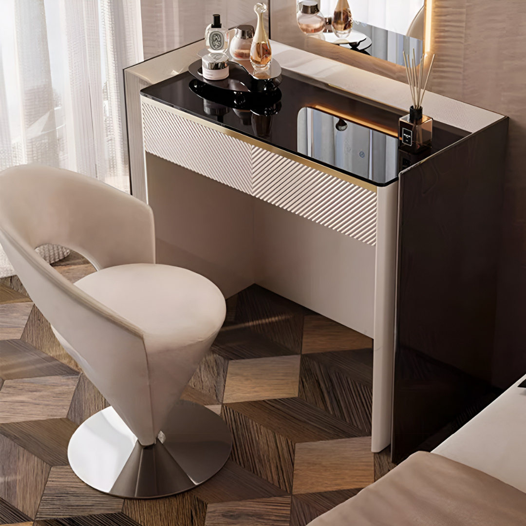 ヴェールトライアングルチェア