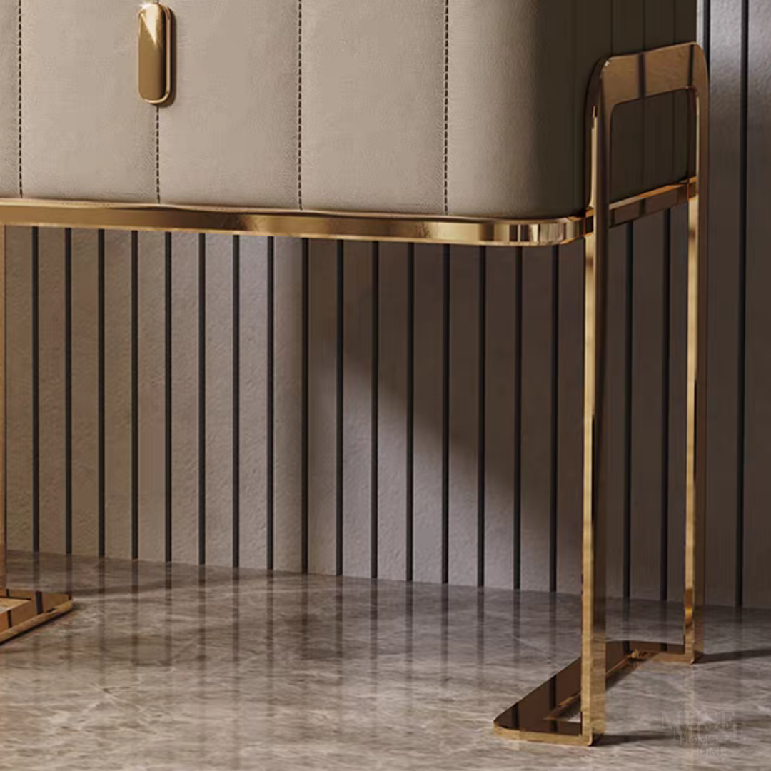 エレガントサイドキャビネットテーブル