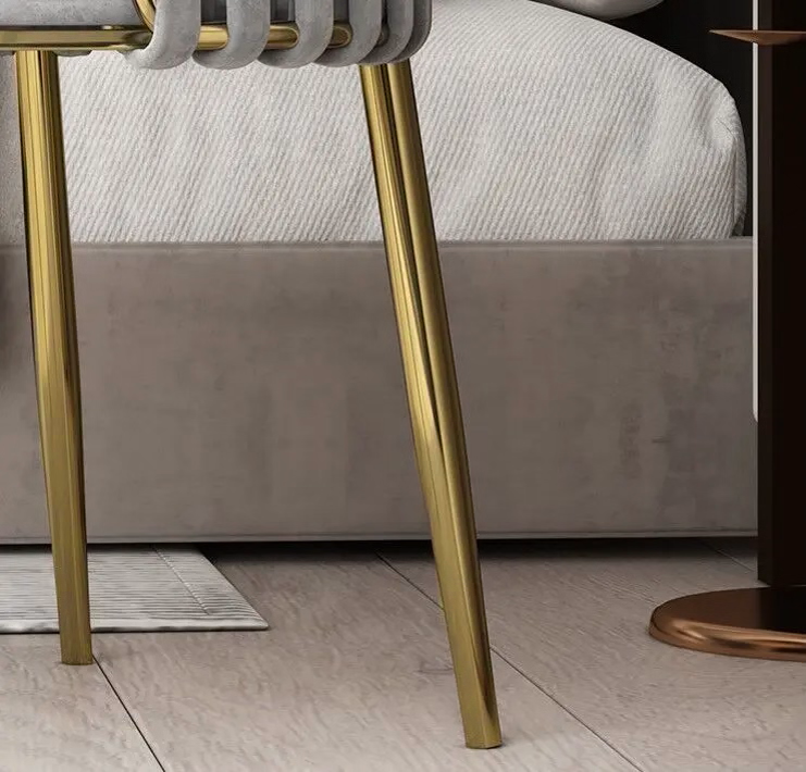 ノルディッククロス編みラウンドチェア