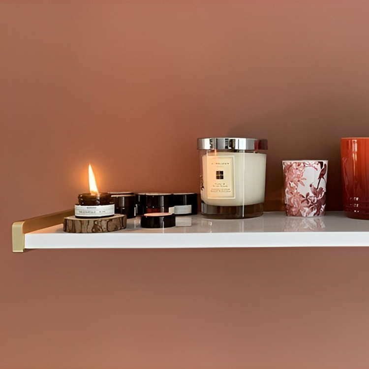 ホワイト大理石ウォールシェルフ