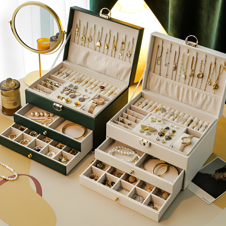 ハイエンドアクセサリーボックス