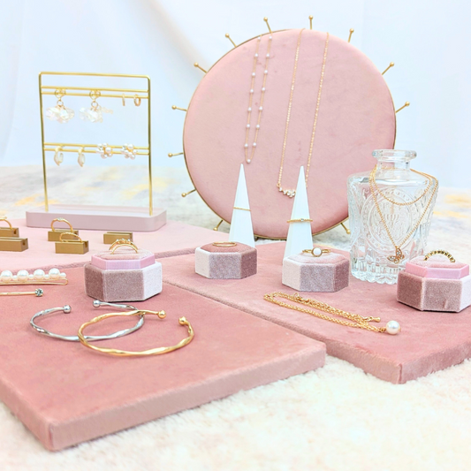 フェミニンアクセサリーディスプレイセット