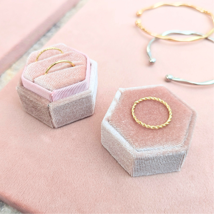 フェミニンアクセサリーディスプレイセット