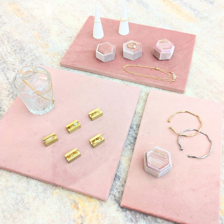 フェミニンアクセサリーディスプレイセット