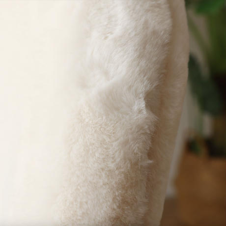 ホワイトファー リビングチェア