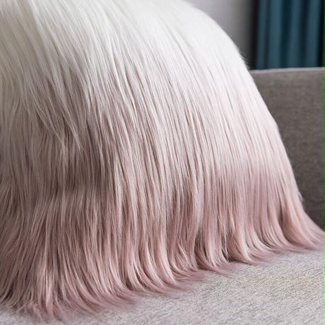 ロングファー クッションカバー（2カラー）