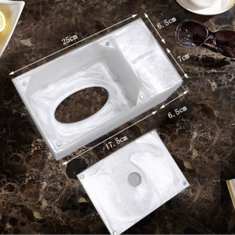 ビジュー収納ケース（ティッシュ+収納）