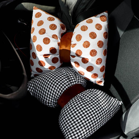 ガーリーリボンクッション